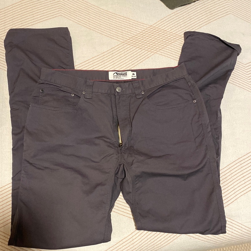 Mens lodo pant by Mountain Khakis